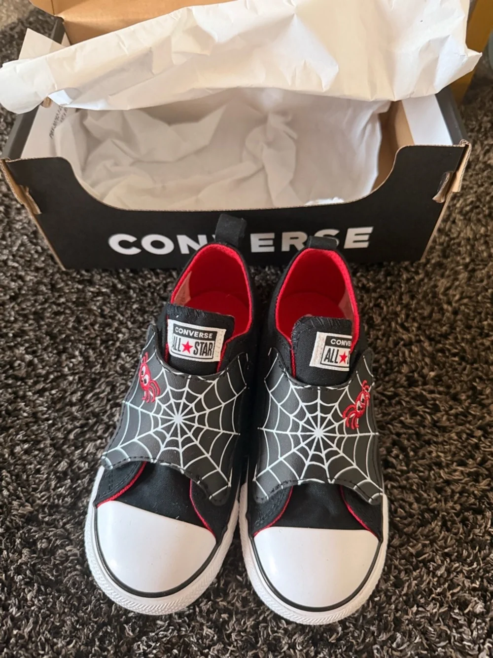 Converse Kids Black and Red Spider Web Low-Top Sneakers